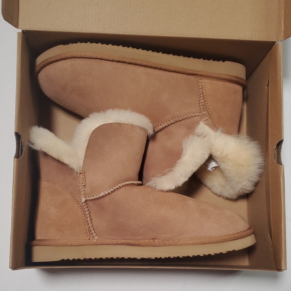 NIB Eddie Bauer Firelight Mini Shearling Boots Chestnut Suede Sz 11